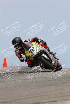 media/May-03-2025-CRA (Sat) [[22b18d099a]]/Races/Race 1/